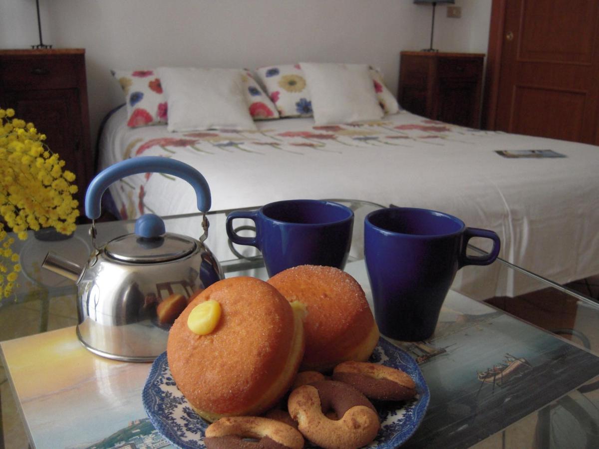 B&B Sant'Elmo Napels Buitenkant foto
